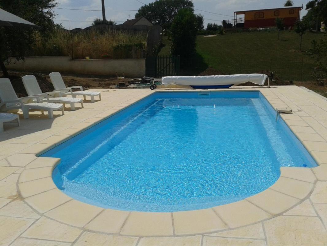 Vila La Roulotte De Bourgogne Brianny Exteriér fotografie